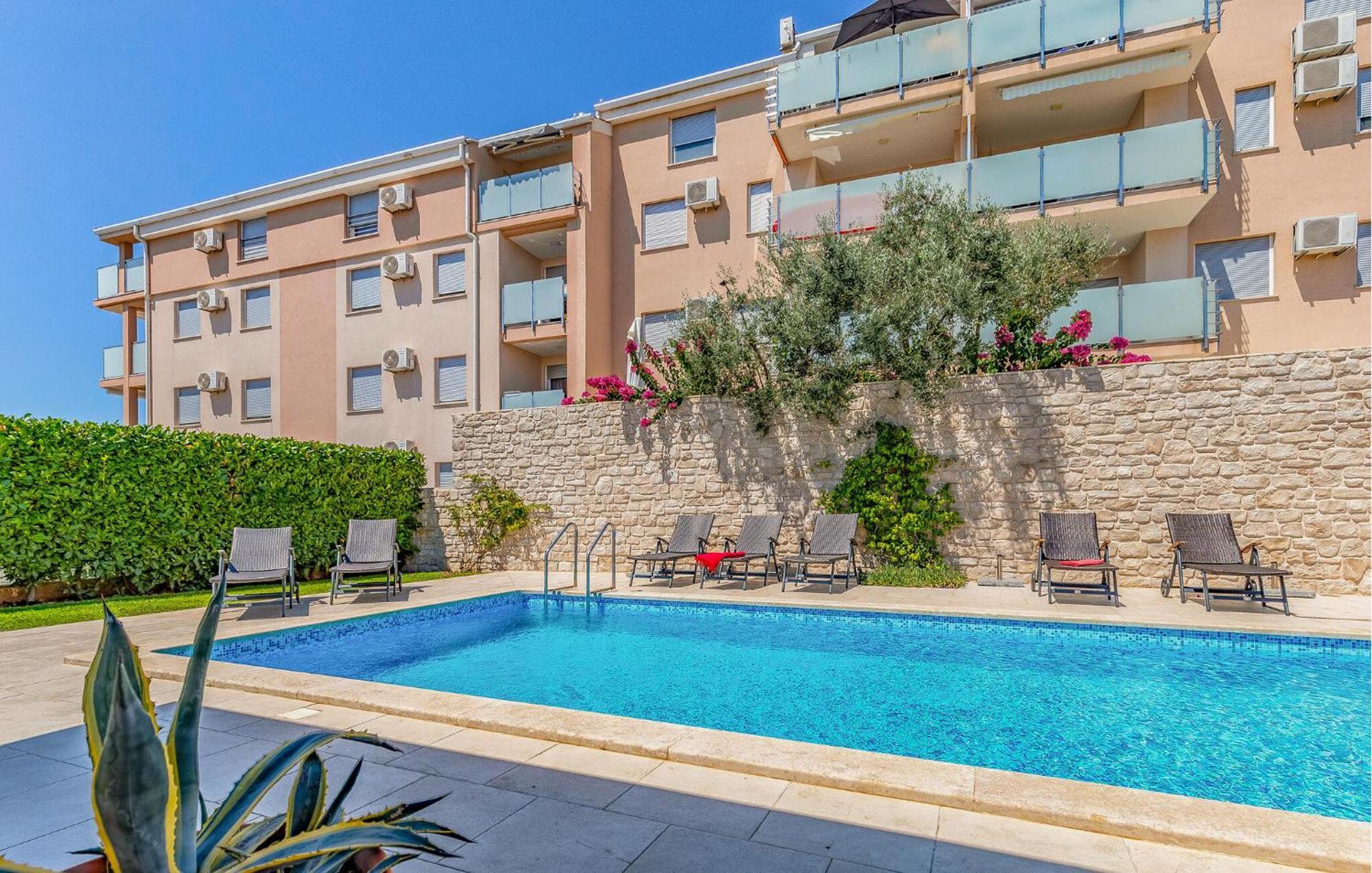 4 Bedroom Lovely Home In Fazana Exterior photo