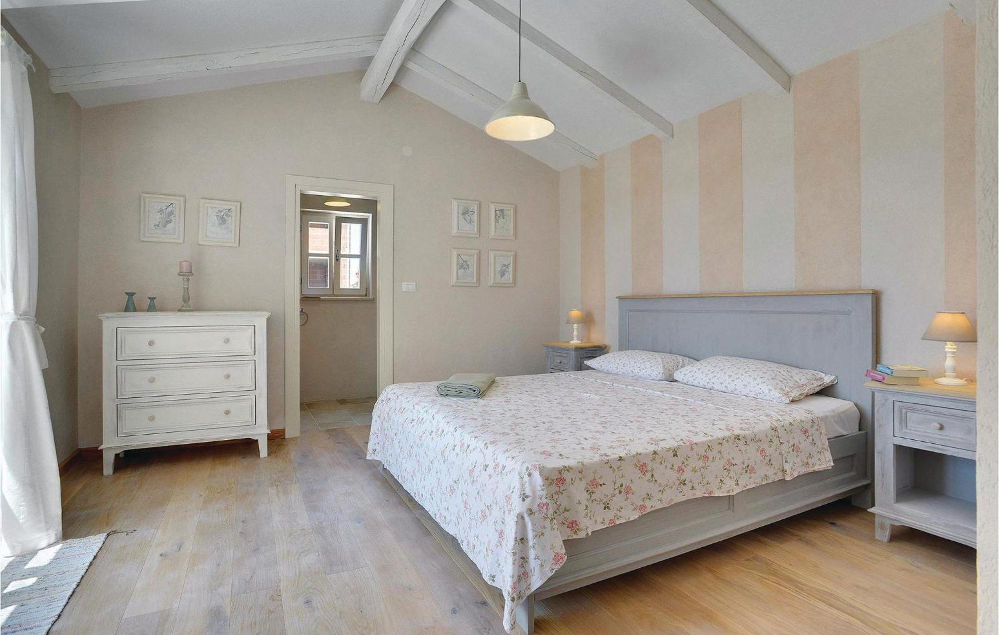 4 Bedroom Lovely Home In Fazana Exterior photo